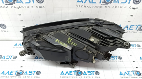 Far dreapta față complet Mercedes W167 GLE 350 450 20-23 LED cu garnitură, nisip