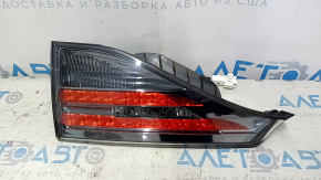 Stop interior portbagaj stânga Lexus CT200h 11-17 zgârieturi