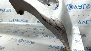 Bara față nefinisată Lexus CT200h 11-13 prerest, argintiu 1J4, crăpături, uzură, zgârieturi, elemente de fixare rupte, fabricată