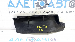 Брызговик передний правый Chevrolet Volt 16- передний, потерт