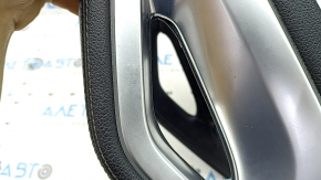 Ornamente console centrale superioare Mercedes W167 GLE 350 450 20-23 piele bej cu crom, cu iluminare din spate, uzată, necesită curățare, zgârieturi