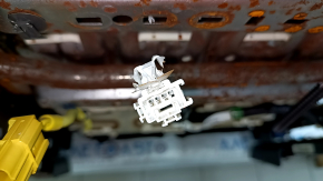 Пассажирское сидение Honda Insight 19-22 без airbag, механическое, ткань, черное, подогрев, под химчистку, ржавчина, царапины на накладке