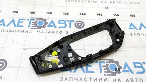 Накладка передней панели левая Audi A4 B9 17-25 под дерево, царапина
