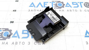 Камера слежения за полосой Audi A4 B9 17-25 на лобовом стекле, отсутствует кронштейн