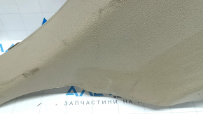 Обшивка арки правая Jeep Grand Cherokee WK2 17-20 бежевая, под динамик, с крючками, царапины, трещина, под чистку