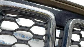 Решетка радиатора grill Jeep Grand Cherokee WK2 17-22 в сборе соты хром, обрамление черный глянец, песок