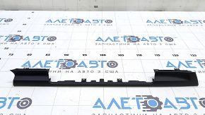 Ornamente centrale pentru panoul frontal Audi A4 B9 17-19 negru