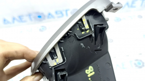 Deflector conductă de aer bord dreapta Jeep Grand Cherokee WK2 19-22 cu ornamente argintii, crăpături la elementele de fixare, element de fixare rupt
