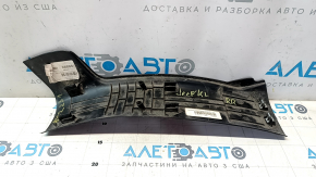 Накладка порога задняя правая Jeep Cherokee KL 14-23 черная, царапины