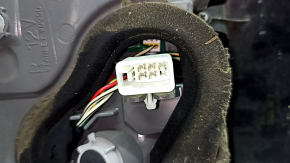 Фонарь правый Toyota Prius 30 13-15 рест, царапины, мусор под стеклом