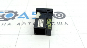 USB Hub, AUX Toyota Prius 30 10-15 без крышки