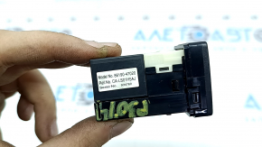 USB Hub, AUX Toyota Prius 30 10-15 без крышки