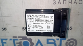 USB Hub, AUX Toyota Venza 21-22 без крышки, надломано крепление
