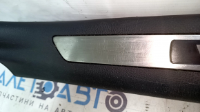 Ornamente prag ușă față stânga Toyota Venza 21-24 negru, inserție cromată, folie, zgârieturi, lovituri