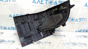 Накладка пола задняя правая Toyota Venza 21-24 черная, с заглушкой, царапины