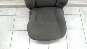 Водительское сидение Toyota Prius 30 12-15 без airbag, механическое, велюр серый, под химчистку