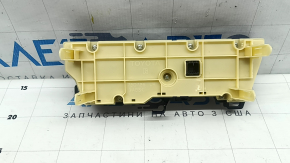 Управление климат-контролем Toyota Prius 30 13-15 рест, царапины