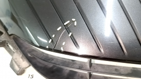 Решетка радиатора grill Toyota Venza 21-24 песок, трещина, царапины