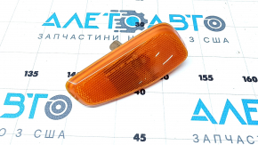 Катафот поворотник крыла передний левый Jeep Renegade 15-23 трещина