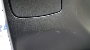 Обшивка двери багажника Jeep Cherokee KL 19-22 черная, с ручкой, царапины