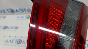 Zgârieturi lampă interioară (portbagaj) stânga Alfa Romeo Stelvio 18-22