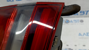 Zgârieturi lampă interioară (portbagaj) stânga Alfa Romeo Stelvio 18-22