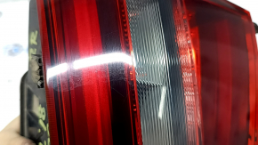 Lampă interioară (portbagaj) dreapta Alfa Romeo Stelvio 18-22 zgârieturi, pată