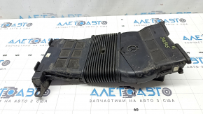 Воздухоприемник левый Mercedes W167 GLE 450 20-26 3.0h сломано крепление
