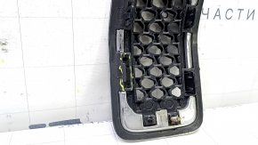 Элемент решетки радиатора grill Jeep Cherokee KL 19-23 2 рест, хром, сломано крепление