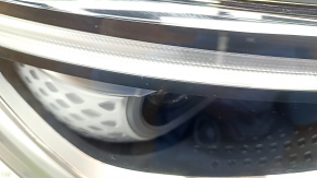 Фара передняя правая в сборе Volkswagen ID.4 21-22 LED с matrix beam, песок, сломано крепление