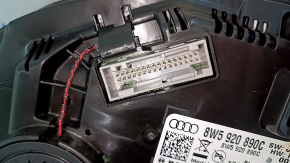 Щиток приборов Audi Q5 80A 18-20 большой дисплей 136к, царапины