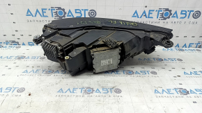 Фара передняя левая в сборе Audi Q5 80A 18-20 LED, трещины на стекле