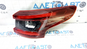 Фонарь внешний крыло правый Nissan Rogue Sport 20-22 царапины