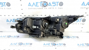 Фара передняя правая Nissan Rogue Sport 20-22 галоген, царапины