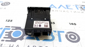 USB Hub AUX Nissan Rogue Sport 19-22