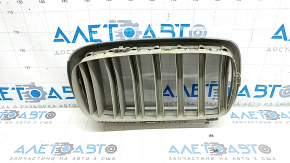 Grilă radiator stânga BMW X5 F15 14-18 Pure Excellence, crăpată, suport rupt, nisip