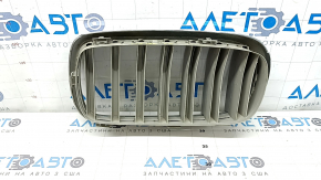 Решетка радиатора grill ноздря правая BMW X5 F15 14-18 Pure Excellence, трещины, надломано крепление песок