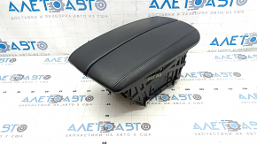 Подлокотник BMW X5 F15 14-18 кожа черная Dakota, царапины