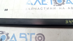 Молдинг лобового стекла левый Volkswagen ID.4 21-26 царапины