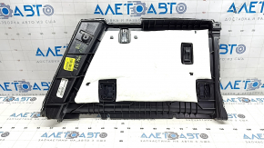 Обшивка арки передняя левая BMW X5 F15 16-18 plug-in черная под 2 ряда, царапины