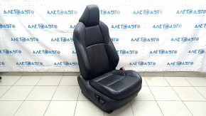 Пассажирское сидение Toyota Venza 21-24 электро, с airbag, кожа черная, подогрев, вентиляция, перфорация, XLE, Limited, под чистку, царапины