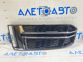 Решетка переднего бампера левая Audi A4 B9 17-17 s-line, без радара, хром