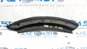 Накладка арки двери задняя левая Audi Q8 19-26 черный глянец, царапины, сломаны крепления