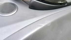 Обшивка двери карточка задняя правая в сборе BMW 3 F30 12-18 черная, подлокотник и вставка кожа черная, красная строчка, хром молдинг, накладка под темное дерево, с подсветкой, под чистку, надломаны к