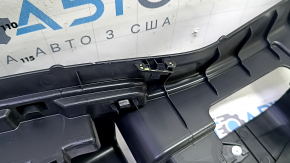 Накладка задней стойки левая Nissan Rogue Sport 20-22 черная, сломано крепление