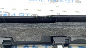 Ornamente prag interior dreapta Audi Q8 19-25 negru, zgârieturi, elemente de fixare rupte
