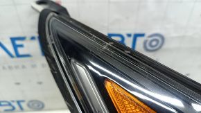 Фара передняя правая Kia Niro 17-19 HEV, PHEV с кронштейном, галоген, LED ДХО, без уплотнителя, царапины