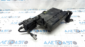 Канистра с углем абсорбер Toyota Prius 30 10-15