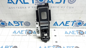 Накладка шифтера Audi Q8 19-26 хром, царапины