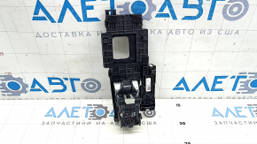 Накладка шифтера Audi Q8 19-26 хром, царапины
